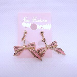 💎4/25💎NOS Vintage Retro Pink Ribbon Cancer Research Pierced Stud Earrings